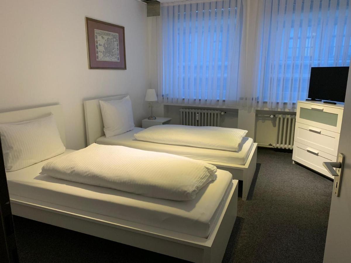 Bayrischer Hof Krefeld Room photo