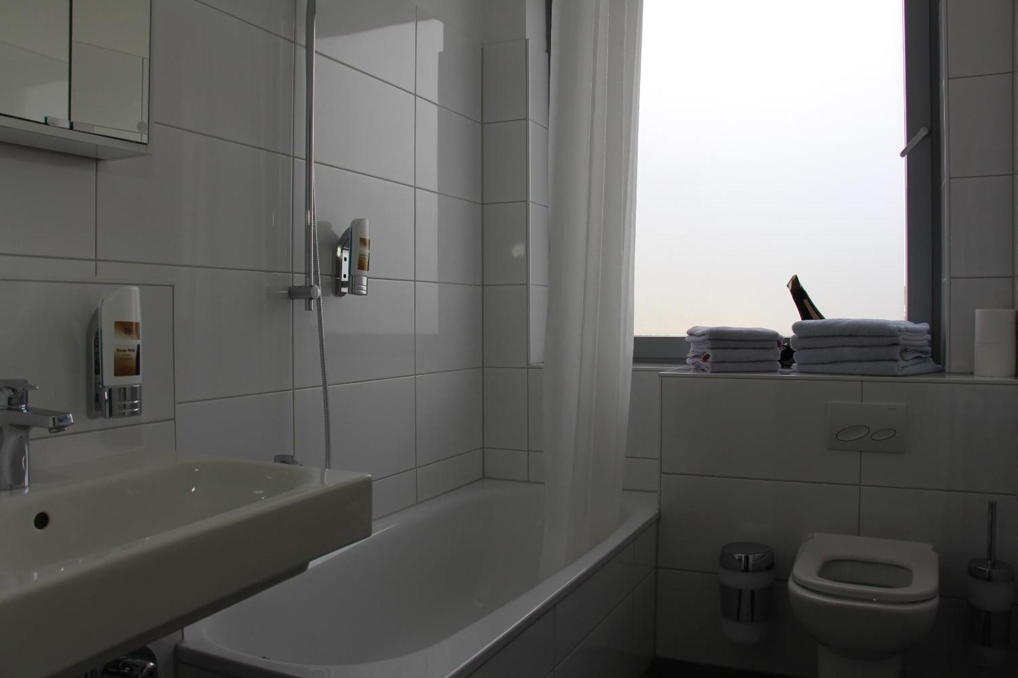 Bayrischer Hof Krefeld Room photo