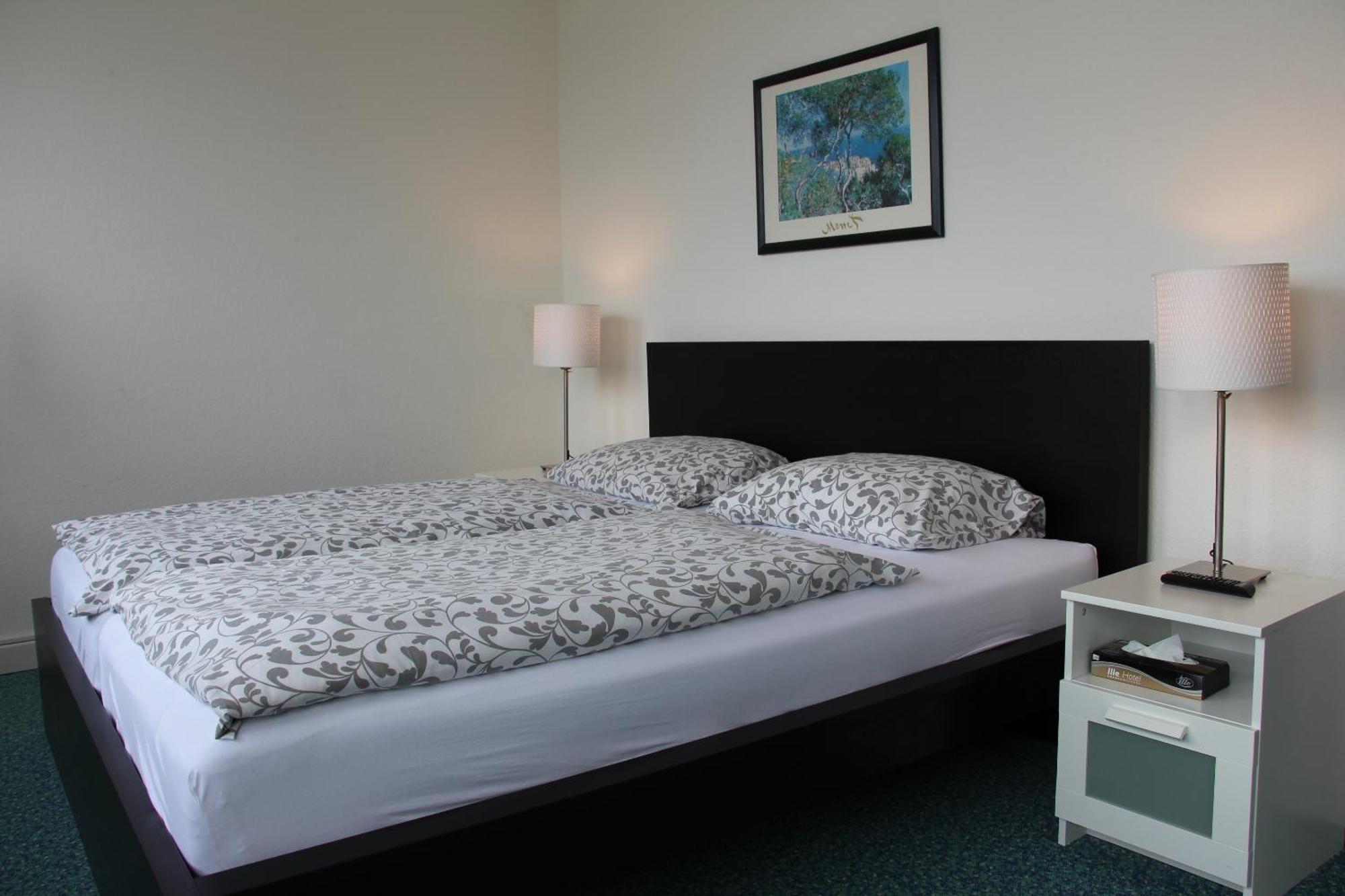 Bayrischer Hof Krefeld Room photo